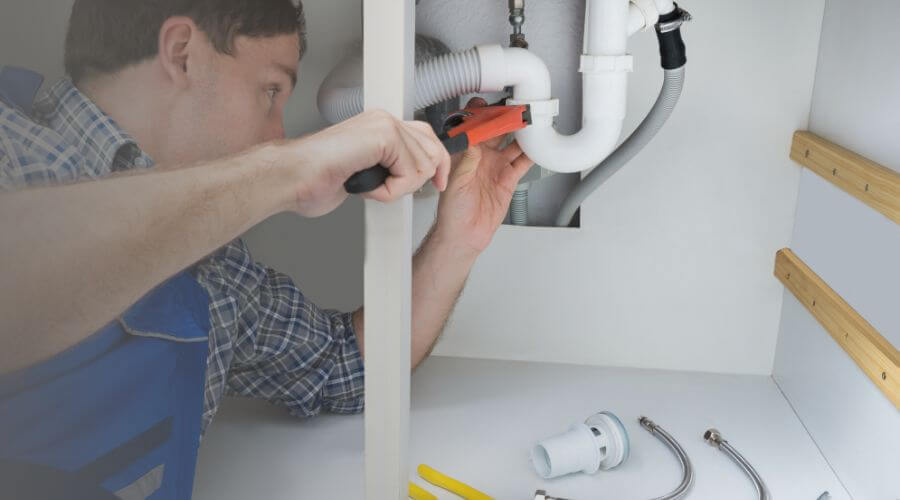 Local tankless water heater installation in Staunton, IL